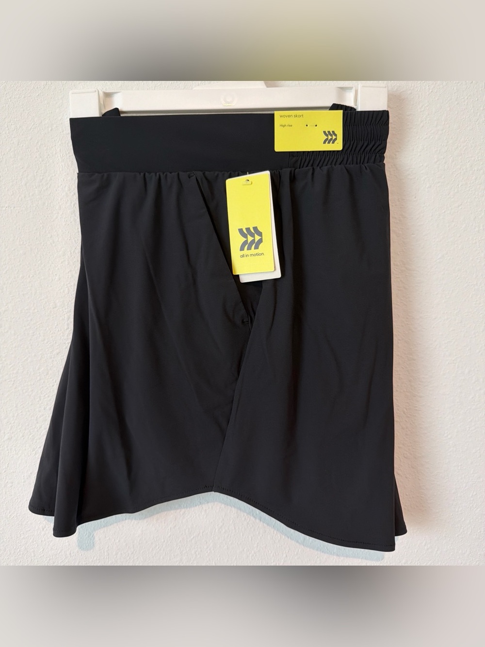 All in motion active wear Woven High-Rise Skort — Black